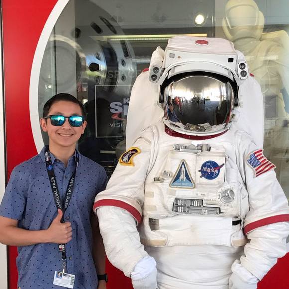 Meet your Posher, Kyle - Picture 1 of 1